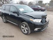 ✅ 2012 Toyota Highlander Limited • VIN: 5TDDK3EH6CS096021 • Lot: 43664672. Listed on IAAI with 123,287 mi. Free auction sales archive from the USA and detailed vehicle history report at DreamBid. Image 1.