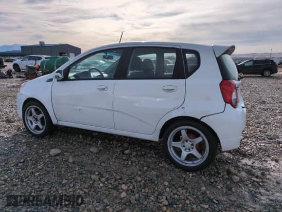 2009 Chevrolet Aveo 1LT с VIN KL1TD66E99B322913, выставлен на аукционе Copart как лот 80470314 с пробегом 139 703 миль миль и Списание • Salvage title. История ставок и продаж доступна на DreamBid. Изображение 2.