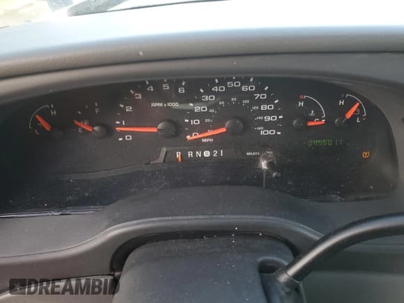 ✅ 2008 Ford Econoline Cargo Commercial • VIN: 1FTNS24L68DB18056 • Lot: 49248325. Listed on Copart with 45,681 mi. Free auction sales archive from the USA and detailed vehicle history report at DreamBid. Image 9.