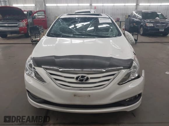 ✅ 2014 Hyundai Sonata Limited • VIN: 5NPEC4AC0EH876820 • Lot: 43358438. Listed on IAAI with 149,817 mi. Free auction sales archive from the USA and detailed vehicle history report at DreamBid. Image 12.