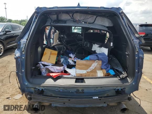 ✅ 2022 Chevrolet Traverse LS • VIN: 1GNERFKW5NJ118988 • Lot: 61901824. Listed on Copart with Not provided. Free auction sales archive from the USA and detailed vehicle history report at DreamBid. Image 6.