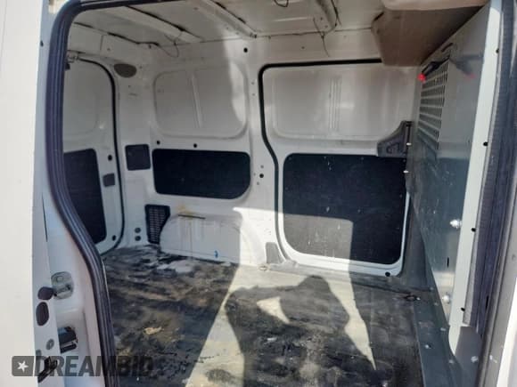 ✅ 2016 Nissan NV200 S • VIN: 3N6CM0KN3GK693415 • Lot: 61632215. Listed on Copart with 146,416 mi. Free auction sales archive from the USA and detailed vehicle history report at DreamBid. Image 11.