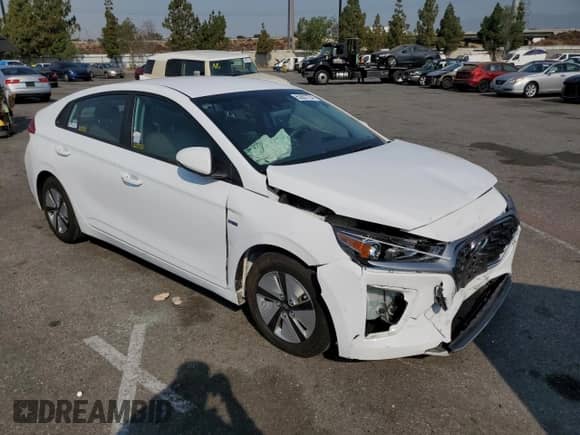 2020 Hyundai Ioniq Blue с VIN KMHC65LCXLU234976, выставлен на аукционе Copart как лот 62801124 с пробегом 80 753 миль миль и Списание • Salvage title. История ставок и продаж доступна на DreamBid. Изображение 4.