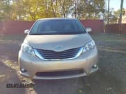 ✅ 2011 Toyota Sienna XLE • VIN: 5TDYK3DC5BS038682 • Lot: 43604542. Listed on IAAI with 58,938 mi. Free auction sales archive from the USA and detailed vehicle history report at DreamBid. Image 12.