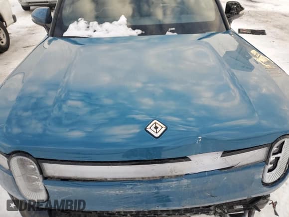 ✅ 2022 Rivian R1S Launch Edition • VIN: 7PDSGABL7NN003157 • Лот: 88664975. Опубликован ранее на Copart с пробегом Не указан. Бесплатный доступ к архиву аукционных продаж из США и подробный отчёт об истории автомобиля на DreamBid. Изображение 12.