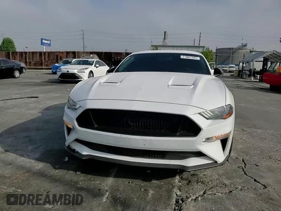 ✅ 2018 Ford Mustang GT • VIN: 1FA6P8CF6J5124983 • Lot: 71887285. Listed on Copart with 91,908 mi. Free auction sales archive from the USA and detailed vehicle history report at DreamBid. Image 13.