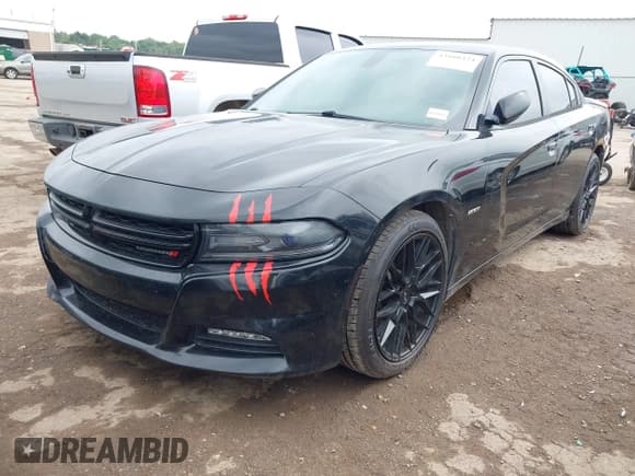 ✅ 2015 Dodge Charger Road/Track • VIN: 2C3CDXCT5FH917380 • Лот: 43160324. Опубликован ранее на IAAI с пробегом 110 153 миль. Бесплатный доступ к архиву аукционных продаж из США и подробный отчёт об истории автомобиля на DreamBid. Изображение 17.