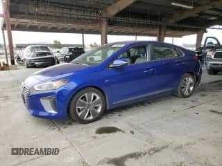 2019 Hyundai Ioniq Limited с VIN KMHC85LC3KU142651, выставлен на аукционе Copart как лот 71488795 с пробегом 42 386 миль миль и Списание • Salvage title. История ставок и продаж доступна на DreamBid. Изображение 1.