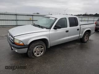 ✅ 2004 Dodge Dakota Sport • VIN: 1D7HL38K44S506609 • Lot: 84263824. Wystawiony na Copart z przebiegiem 244 242 mil. Bezpłatny archiwum sprzedaży aukcyjnych z USA i szczegółowy raport historii pojazdu na DreamBid. Zdjęcie 1.