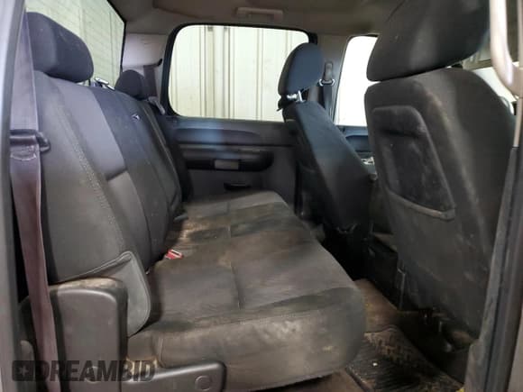 ✅ 2013 Chevrolet Silverado 2500HD LT • VIN: 1GC1KXCG6DF205860 • Lot: 70763665. Listed on Copart with 277,813 mi. Free auction sales archive from the USA and detailed vehicle history report at DreamBid. Image 10.