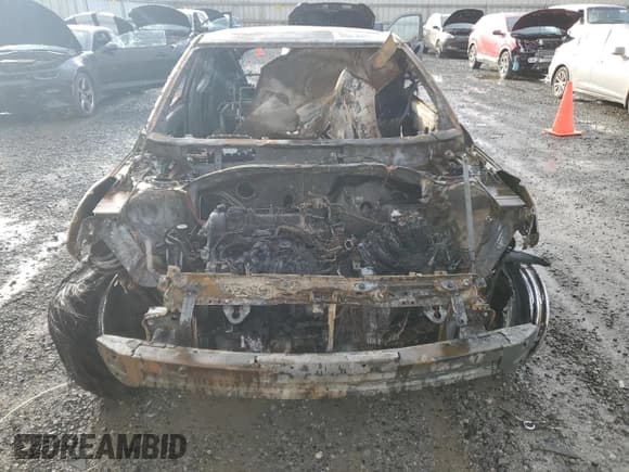 ✅ 2016 Hyundai Veloster • VIN: KMHTC6ADXGU292635 • Lot: 88290265. Wystawiony na Copart z przebiegiem Nie podano. Bezpłatny archiwum sprzedaży aukcyjnych z USA i szczegółowy raport historii pojazdu na DreamBid. Zdjęcie 5.