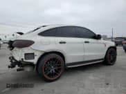 ✅ 2017 Mercedes-Benz GLE 63 S AMG • VIN: 4JGED7FBXHA064043 • Lot: 54232845. Wystawiony na Copart z przebiegiem 63 645 mil. Bezpłatny archiwum sprzedaży aukcyjnych z USA i szczegółowy raport historii pojazdu na DreamBid. Zdjęcie 3.