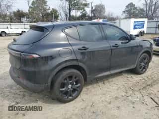 2024 Dodge Hornet GT с VIN ZACNDFAN8R3A08577, выставлен на аукционе Copart как лот 46777625 с пробегом 15 968 миль миль и Списание • Salvage title. История ставок и продаж доступна на DreamBid. Изображение 3.