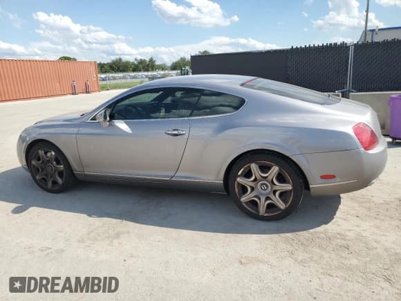 ✅ 2007 Bentley Continental GT • VIN: SCBCR73W97C045719 • Lot: 80302905. Wystawiony na Copart z przebiegiem 24 441 mil. Bezpłatny archiwum sprzedaży aukcyjnych z USA i szczegółowy raport historii pojazdu na DreamBid. Zdjęcie 2.