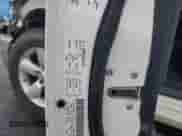 2009 Dodge 1500 SLT z VIN 1D3HV18P69S811788, wystawiony jako Copart lot #71262434 z przebiegiem 207 941 mil mil oraz Szkoda całkowita • Salvage title. Historia ofert i sprzedaży dostępna na DreamBid. Obrazek 13.