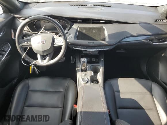 ✅ 2019 Cadillac XT4 AWD Sport • VIN: 1GYFZFR48KF141689 • Лот: 85601695. Опубликован ранее на Copart с пробегом 123 043 миль. Бесплатный доступ к архиву аукционных продаж из США и подробный отчёт об истории автомобиля на DreamBid. Изображение 8.