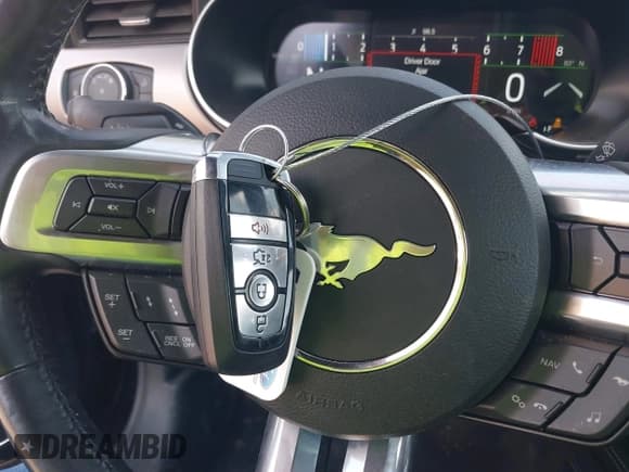 ✅ 2023 Ford Mustang GT • VIN: 1FA6P8CF3P5303958 • Lot: 43230140. Wystawiony na IAAI z przebiegiem 38 669 mil. Bezpłatny archiwum sprzedaży aukcyjnych z USA i szczegółowy raport historii pojazdu na DreamBid. Zdjęcie 11.