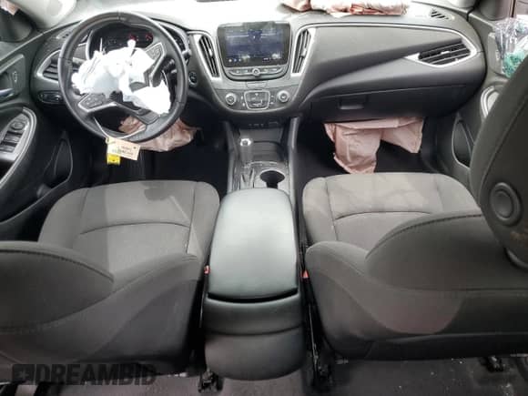 2019 Chevrolet Malibu RS z VIN 1G1ZG5ST7KF218324, wystawiony jako Copart lot #80154115 z przebiegiem 46 437 mil mil oraz Szkoda całkowita • Salvage title. Historia ofert i sprzedaży dostępna na DreamBid. Obrazek 8.