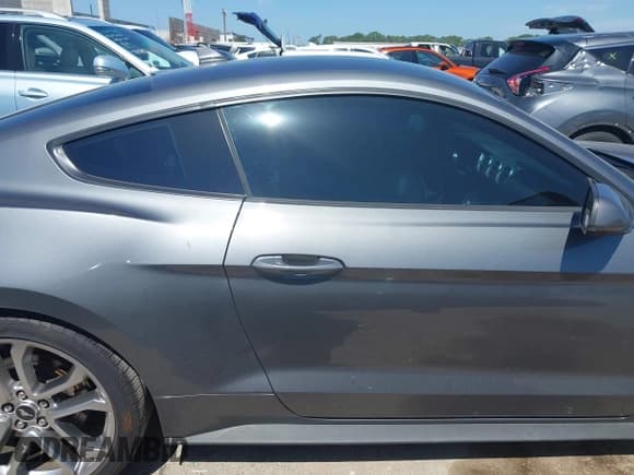 ✅ 2022 Ford Mustang GT • VIN: 1FA6P8CF5N5131087 • Lot: 42499772. Listed on IAAI with 29,064 mi. Free auction sales archive from the USA and detailed vehicle history report at DreamBid. Image 13.