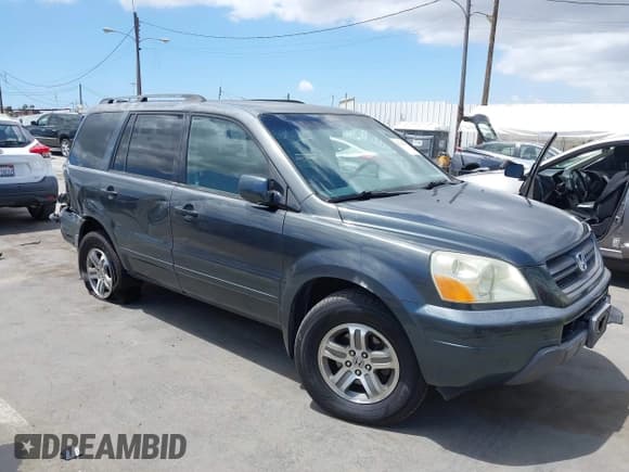 ✅ 2004 Honda Pilot EX • VIN: 2HKYF186X4H600176 • Lot: 42245984. Listed on IAAI with 181,257 mi. Free auction sales archive from the USA and detailed vehicle history report at DreamBid. Image 1.