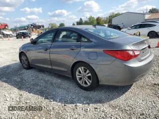 ✅ 2013 Hyundai Sonata GLS • VIN: 5NPEB4AC8DH741148 • Лот: 81892575. Опубликован ранее на Copart с пробегом 177 863 миль. Бесплатный доступ к архиву аукционных продаж из США и подробный отчёт об истории автомобиля на DreamBid. Изображение 2.