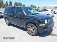 ✅ 2008 Jeep Patriot Sport • VIN: 1J8FF28W58D547405 • Lot: 42201516. Listed on IAAI with 130,818 mi. Free auction sales archive from the USA and detailed vehicle history report at DreamBid. Image 1.