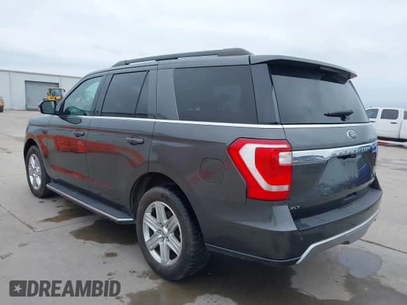 ✅ 2018 Ford Expedition XLT • VIN: 1FMJU1HT6JEA58918 • Lot: 41949055. Listed on IAAI with 65,674 mi. Free auction sales archive from the USA and detailed vehicle history report at DreamBid. Image 3.
