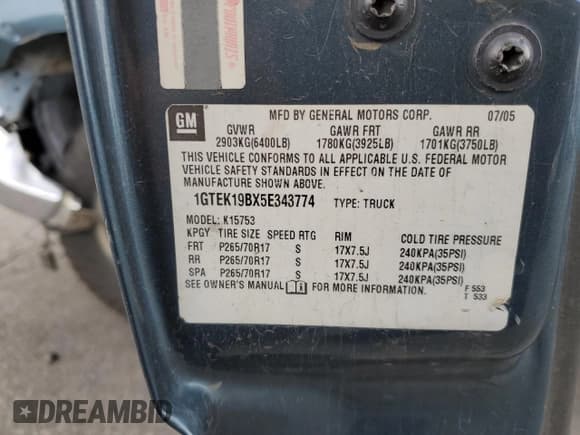 ✅ 2005 GMC Sierra 1500 SLE • VIN: 1GTEK19BX5E343774 • Лот: 86512385. Опубликован ранее на Copart с пробегом 350 049 миль. Бесплатный доступ к архиву аукционных продаж из США и подробный отчёт об истории автомобиля на DreamBid. Изображение 12.