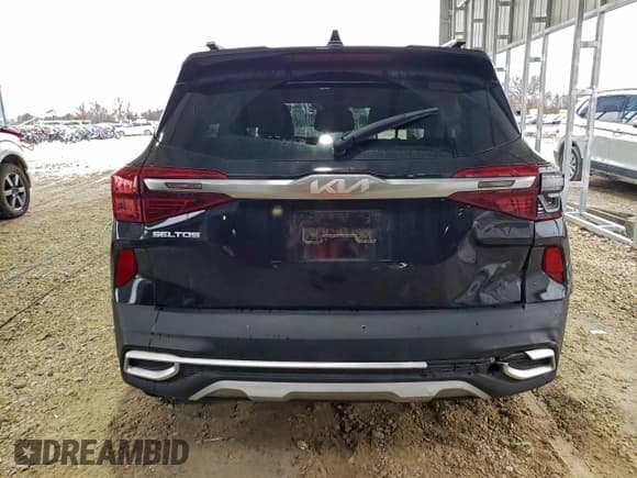 ✅ 2023 Kia Seltos S • VIN: KNDEU2AAXP7405359 • Lot: 93447365. Wystawiony na Copart z przebiegiem 28 742 mil. Bezpłatny archiwum sprzedaży aukcyjnych z USA i szczegółowy raport historii pojazdu na DreamBid. Zdjęcie 6.