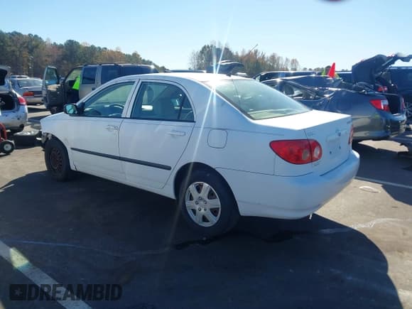 ✅ 2006 Toyota Corolla CE • VIN: 1NXBR32E26Z756094 • Lot: 43651898. Listed on IAAI with 231,326 mi. Free auction sales archive from the USA and detailed vehicle history report at DreamBid. Image 3.