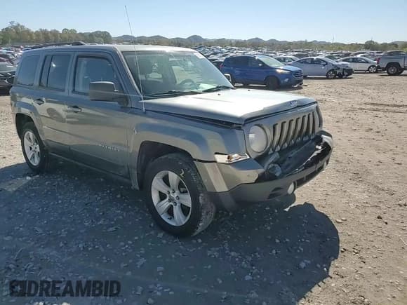 ✅ 2012 Jeep Patriot Sport • VIN: 1C4NJRBB0CD604165 • Lot: 82661255. Listed on Copart with 118,954 mi. Free auction sales archive from the USA and detailed vehicle history report at DreamBid. Image 15.
