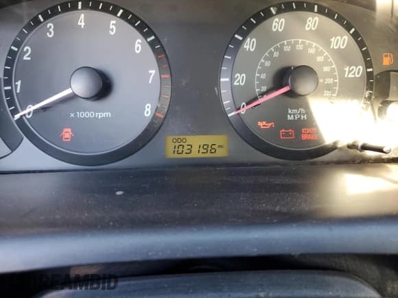 ✅ 2005 Hyundai Elantra GLS • VIN: KMHDN56DX5U133807 • Lot: 42510095. Wystawiony na Copart z przebiegiem 103 196 mil. Bezpłatny archiwum sprzedaży aukcyjnych z USA i szczegółowy raport historii pojazdu na DreamBid. Zdjęcie 9.