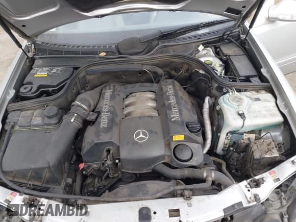 ✅ 2001 Mercedes-Benz CLK 320/430 • VIN: WDBLK65G71T075969 • Lot: 42103313. Wystawiony na IAAI z przebiegiem 172 182 mil. Bezpłatny archiwum sprzedaży aukcyjnych z USA i szczegółowy raport historii pojazdu na DreamBid. Zdjęcie 10.