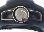 ✅ 2016 Mazda 3 i Grand Touring • VIN: JM1BM1X79G1319469 • Лот: 41929229. Опубликован ранее на IAAI с пробегом 121 883 миль. Бесплатный доступ к архиву аукционных продаж из США и подробный отчёт об истории автомобиля на DreamBid. Изображение 7.