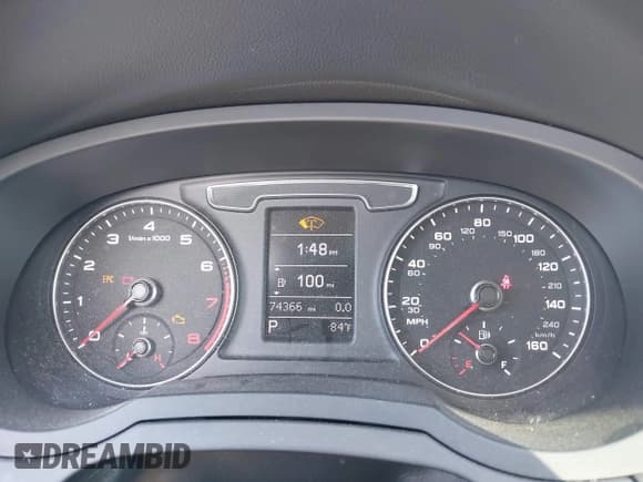 ✅ 2018 Audi Q3 Premium • VIN: WA1ECCFS1JR005318 • Lot: 43618980. Listed on IAAI with 74,366 mi. Free auction sales archive from the USA and detailed vehicle history report at DreamBid. Image 7.