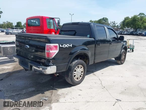 ✅ 2009 Ford F-150 XL • VIN: 1FTPW14V09FA50643 • Lot: 42724213. Listed on IAAI with 230,313 mi. Free auction sales archive from the USA and detailed vehicle history report at DreamBid. Image 4.