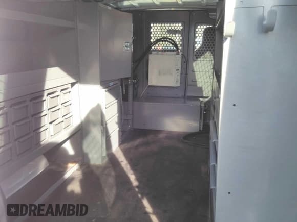 ✅ 2011 Ford Econoline Cargo Commercial • VIN: 1FTNE2EL9BDB35043 • Lot: 43930144. Listed on IAAI with 68,982 mi. Free auction sales archive from the USA and detailed vehicle history report at DreamBid. Image 15.