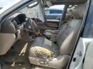 ✅ 2002 Lexus LX 470 • VIN: JTJHT00W723513713 • Lot: 60621664. Wystawiony na Copart z przebiegiem Nie podano. Bezpłatny archiwum sprzedaży aukcyjnych z USA i szczegółowy raport historii pojazdu na DreamBid. Zdjęcie 7.