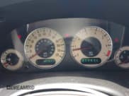 ✅ 2001 Chrysler Town & Country LXi • VIN: 2C4GP54L51R261157 • Lot: 42442907. Listed on IAAI with 104,023 mi. Free auction sales archive from the USA and detailed vehicle history report at DreamBid. Image 7.