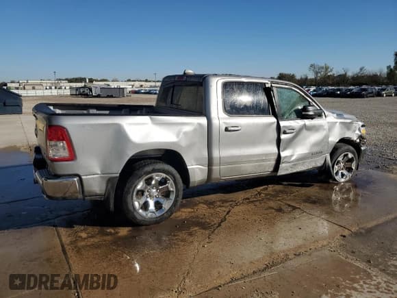 ✅ 2021 Ram 1500 Big Horn • VIN: 1C6SRFFT0MN566646 • Lot: 89656915. Listed on Copart with 79,323 mi. Free auction sales archive from the USA and detailed vehicle history report at DreamBid. Image 3.