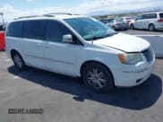 ✅ 2010 Chrysler Town & Country Limited • VIN: 2A4RR7DX1AR357668 • Lot: 42173545. Wystawiony na IAAI z przebiegiem 114 486 mil. Bezpłatny archiwum sprzedaży aukcyjnych z USA i szczegółowy raport historii pojazdu na DreamBid. Zdjęcie 1.