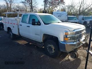 ✅ 2015 Chevrolet Silverado 3500HD Work Truck • VIN: 1GC2KYEG1FZ124564 • Lot: 43643955. Listed on IAAI with 223,028 mi. Free auction sales archive from the USA and detailed vehicle history report at DreamBid. Image 1.