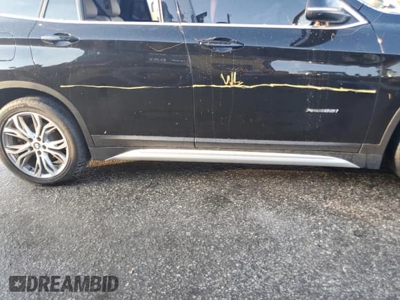 ✅ 2018 BMW X1 xDrive28i • VIN: WBXHT3C37J5K27694 • Lot: 64022772. Listed on Copart with 59,413 mi. Free auction sales archive from the USA and detailed vehicle history report at DreamBid. Image 9.