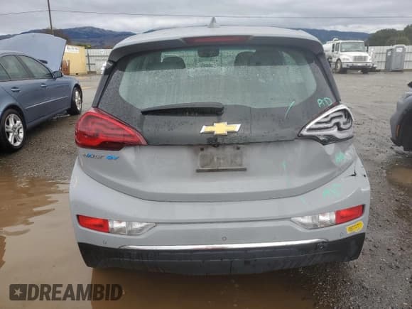 ✅ 2020 Chevrolet Bolt EV LT • VIN: 1G1FY6S03L4131528 • Lot: 44436975. Wystawiony na Copart z przebiegiem 56 425 mil. Bezpłatny archiwum sprzedaży aukcyjnych z USA i szczegółowy raport historii pojazdu na DreamBid. Zdjęcie 6.