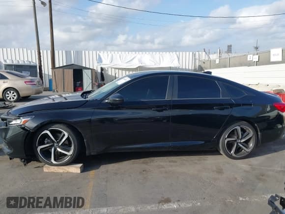 ✅ 2022 Honda Accord Sport SE • VIN: 1HGCV1F40NA017494 • Лот: 43440613. Опубликован ранее на IAAI с пробегом 59 676 миль. Бесплатный доступ к архиву аукционных продаж из США и подробный отчёт об истории автомобиля на DreamBid. Изображение 14.