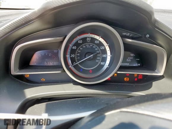 ✅ 2016 Mazda 3 i Grand Touring • VIN: 3MZBM1X70GM300003 • Lot: 71628205. Wystawiony na Copart z przebiegiem 67 727 mil. Bezpłatny archiwum sprzedaży aukcyjnych z USA i szczegółowy raport historii pojazdu na DreamBid. Zdjęcie 9.