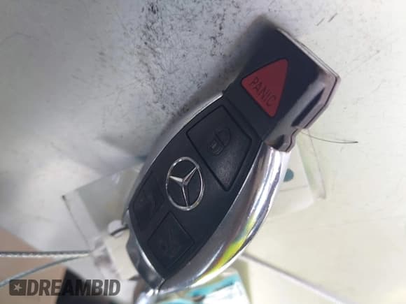 ✅ 2012 Mercedes-Benz E 350 • VIN: WDDKK5KF5CF176678 • Лот: 43069217. Опубликован ранее на IAAI с пробегом 83 451 миль. Бесплатный доступ к архиву аукционных продаж из США и подробный отчёт об истории автомобиля на DreamBid. Изображение 11.