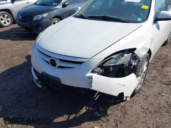 ✅ 2012 Mazda 6 i Touring • VIN: 1YVHZ8DH6C5M11430 • Lot: 41768751. Listed on IAAI with 210,091 mi. Free auction sales archive from the USA and detailed vehicle history report at DreamBid. Image 6.