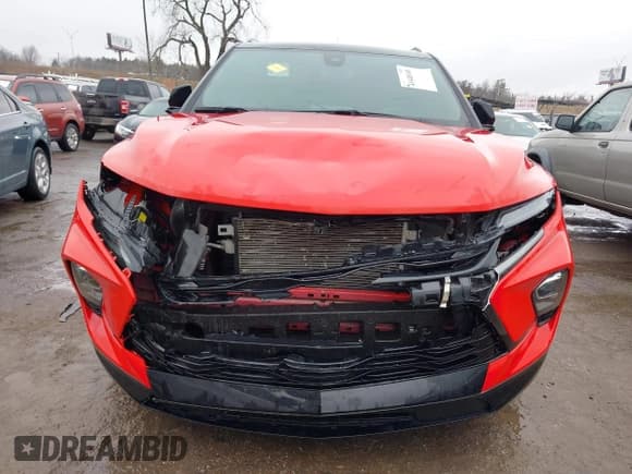 ✅ 2024 Chevrolet Blazer RS • VIN: 3GNKBERSXRS125413 • Lot: 41448149. Wystawiony na IAAI z przebiegiem 55 056 mil. Bezpłatny archiwum sprzedaży aukcyjnych z USA i szczegółowy raport historii pojazdu na DreamBid. Zdjęcie 12.