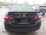 ✅ 2018 Nissan Altima SR • VIN: 1N4AL3AP0JC189554 • Lot: 43495720. Wystawiony na IAAI z przebiegiem 174 550 mil. Bezpłatny archiwum sprzedaży aukcyjnych z USA i szczegółowy raport historii pojazdu na DreamBid. Zdjęcie 16.